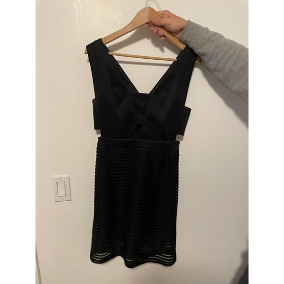 Mustard Seed Summer Dress Women's Large Black V Neck Sleeve Less Modern Style - Picture 1 of 6
